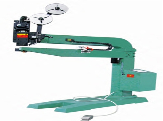Máy khâu hộp thép không gỉ 2 Servo 150mm cao khâu
